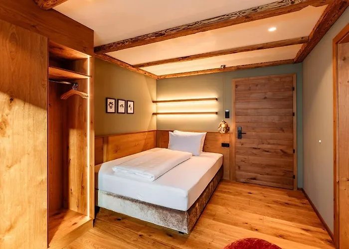 Hotel Jaegeralpe Hotel 4*